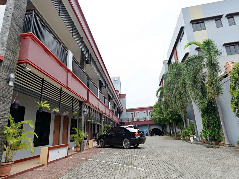Zen Rooms Kuningan Tiong Jakarta Bagian luar foto